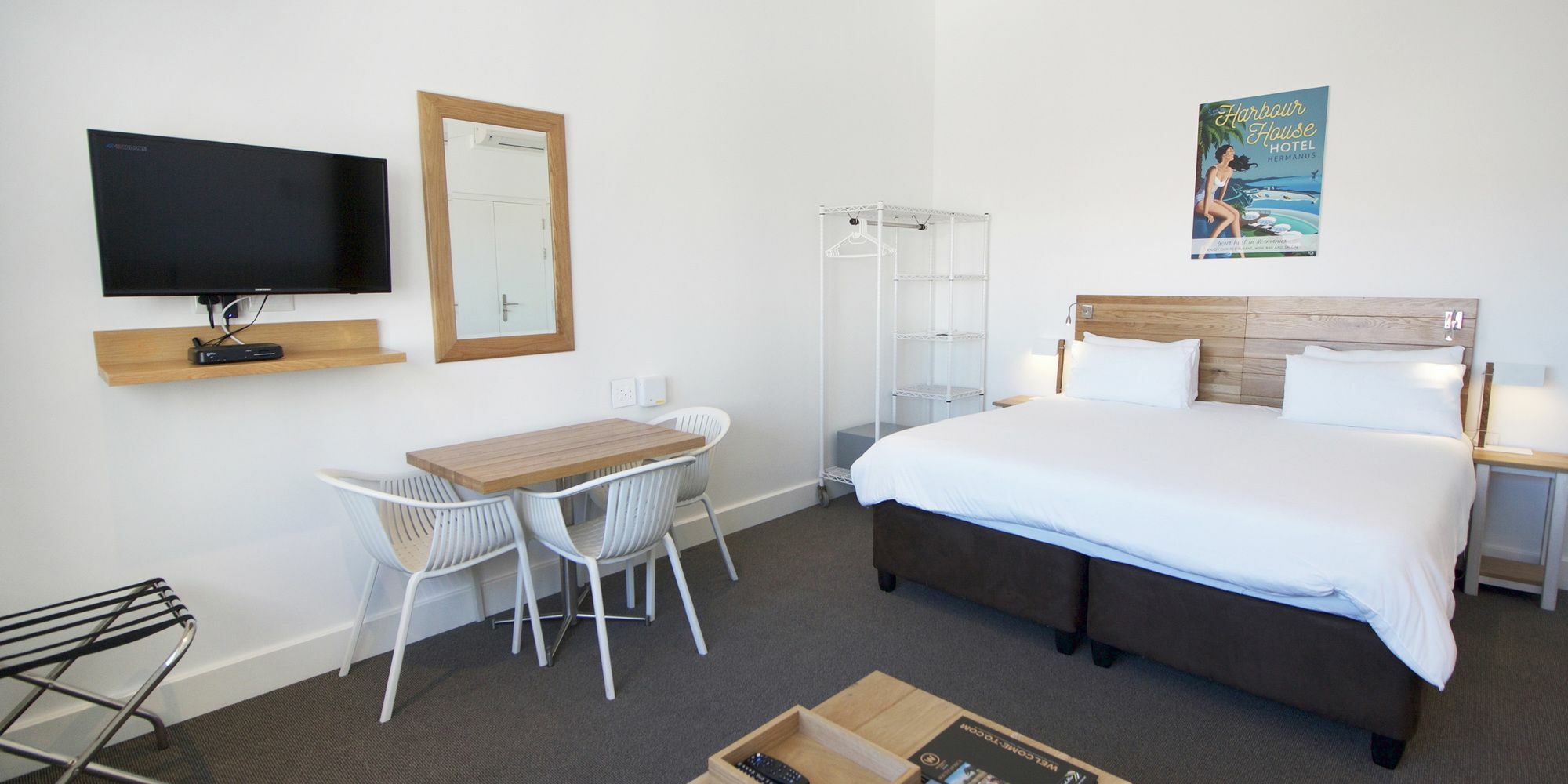 Harbour House Hotel - Le Paradis Apartments เฮอร์มานุส ภายนอก รูปภาพ