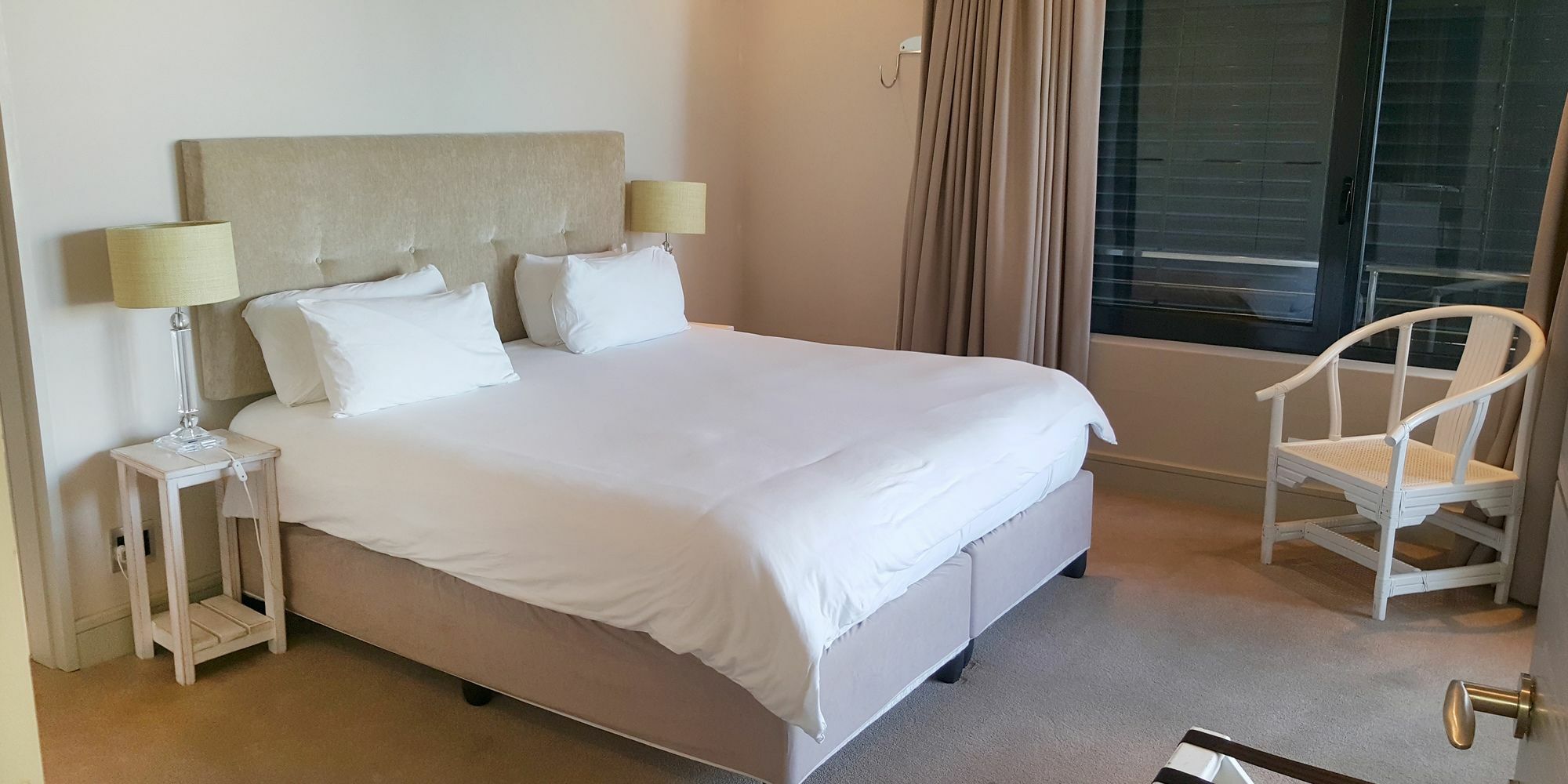 Harbour House Hotel - Le Paradis Apartments เฮอร์มานุส ภายนอก รูปภาพ